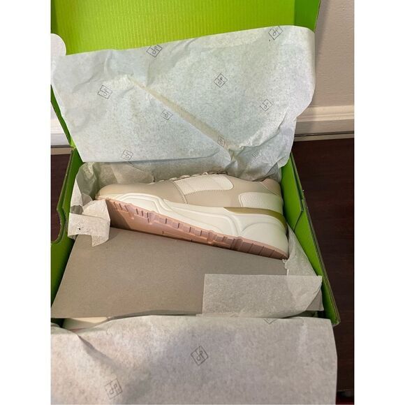 Call it spring Gigi 270 sneaker size 9 new in box - Picture 10 of 11